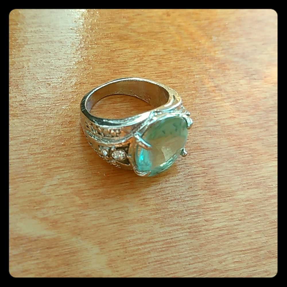 Silver Aquamarine Ring